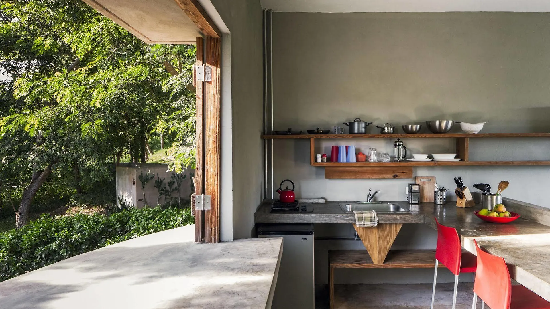Отель Hix Island House Вьекес